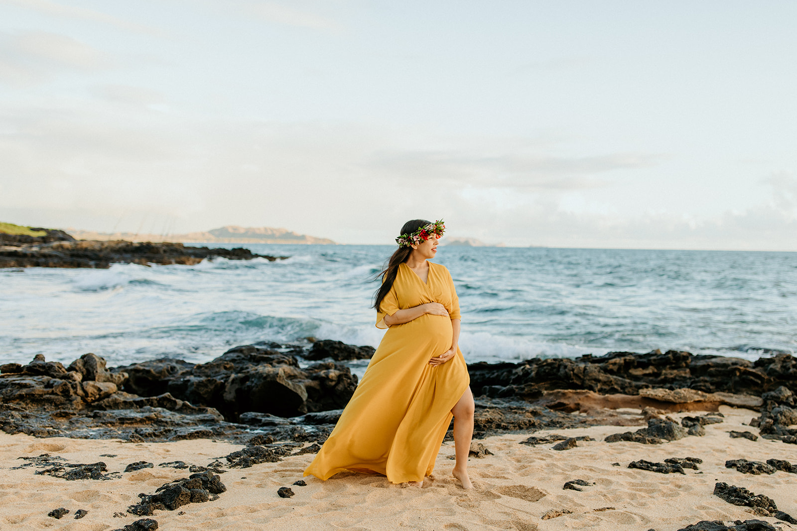 Makapu'u Lighthouse Beach Sunrise Maternity Session | Showit Blog