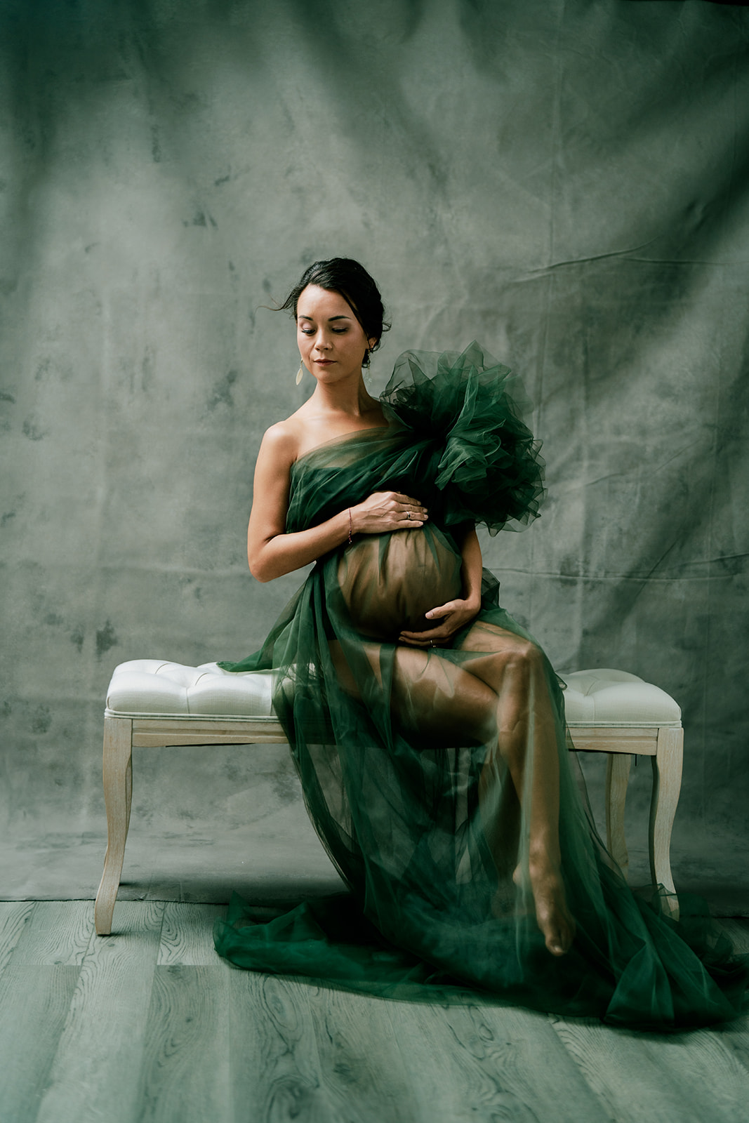 Studio Maternity Portraits in Hawaii