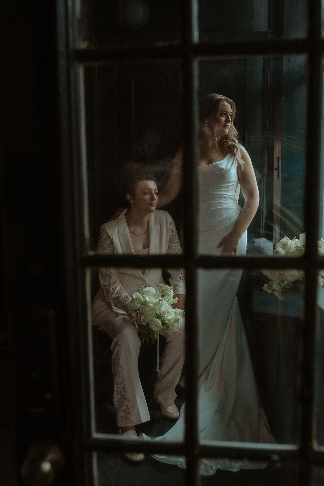 Romantic Spring Wedding at Pickett Place | Chloe \u0026 Haley — The Rose  Reflective, image size:1067x1600