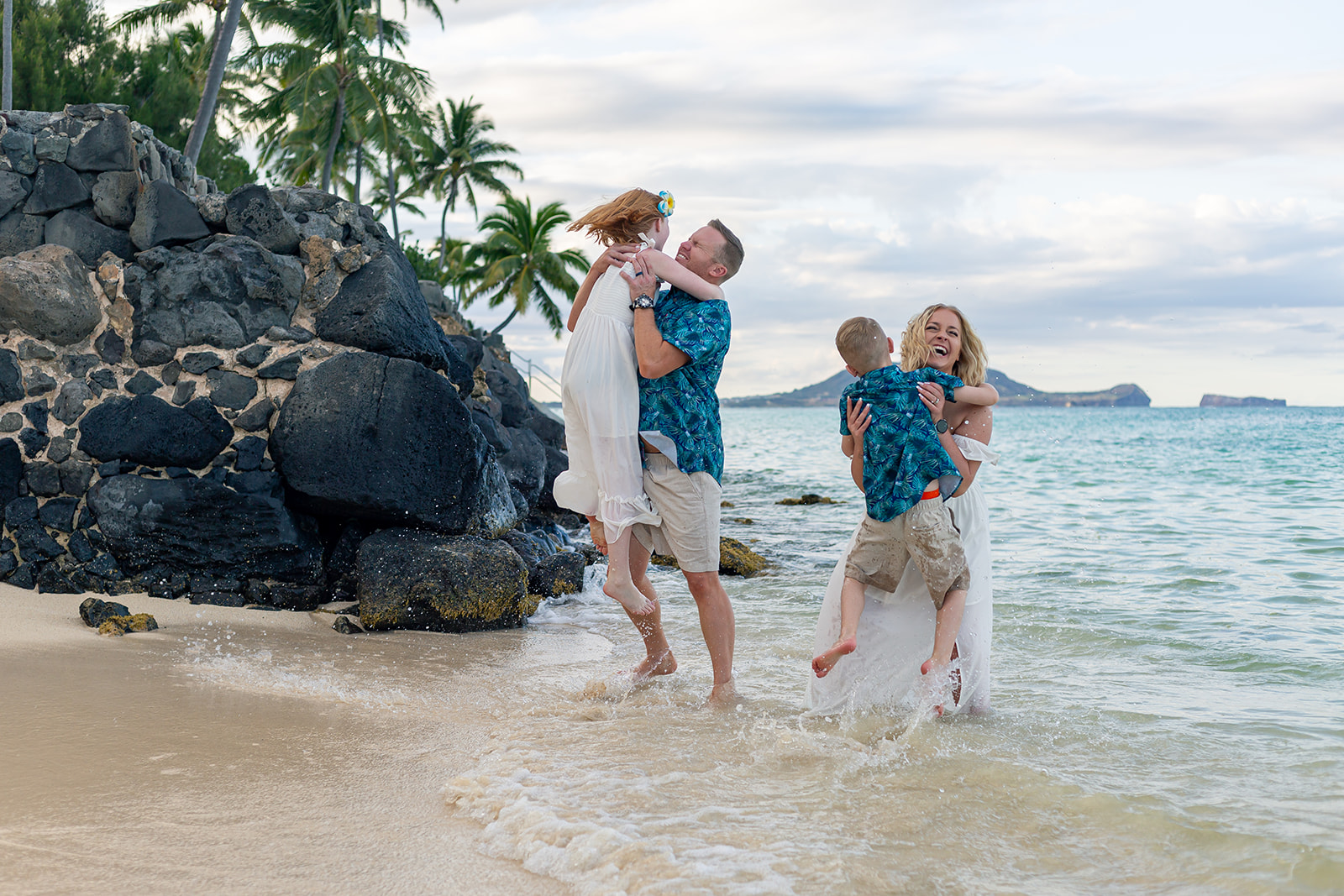 The_Harris_Ohana-_Lanikai_Beach_Oahu-44.jpg